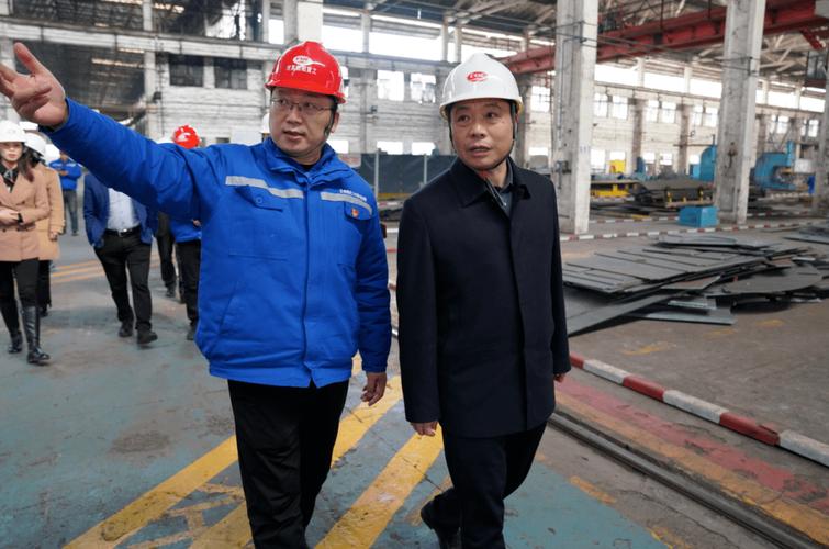从事船舶修造,船舶机电设备安装,船舶机械配件生产和销售为一体的企业